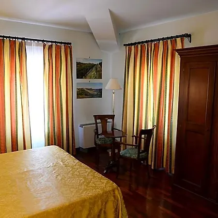 Hotel Chiara