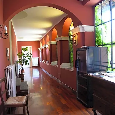 Chiara Hotel