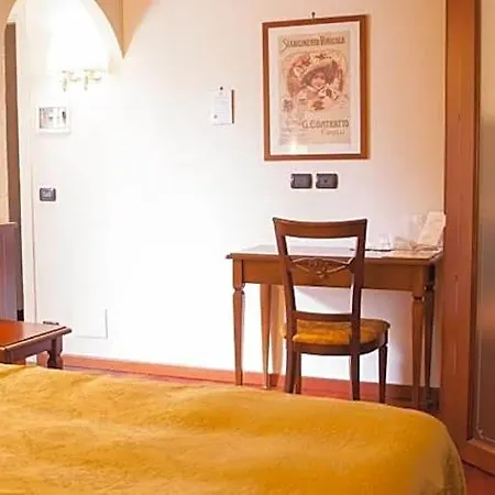 Hotel Chiara