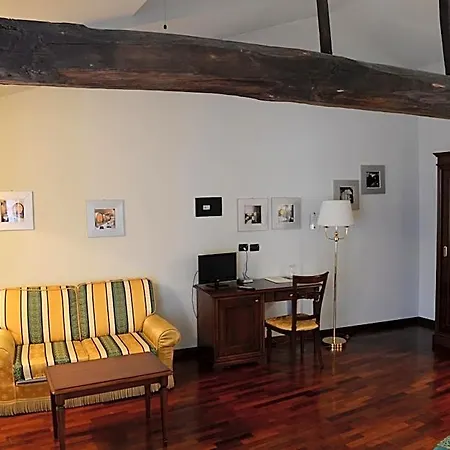 Hotel Chiara