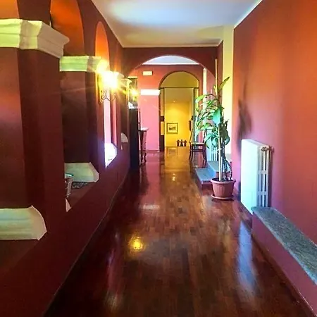 Chiara Hotel